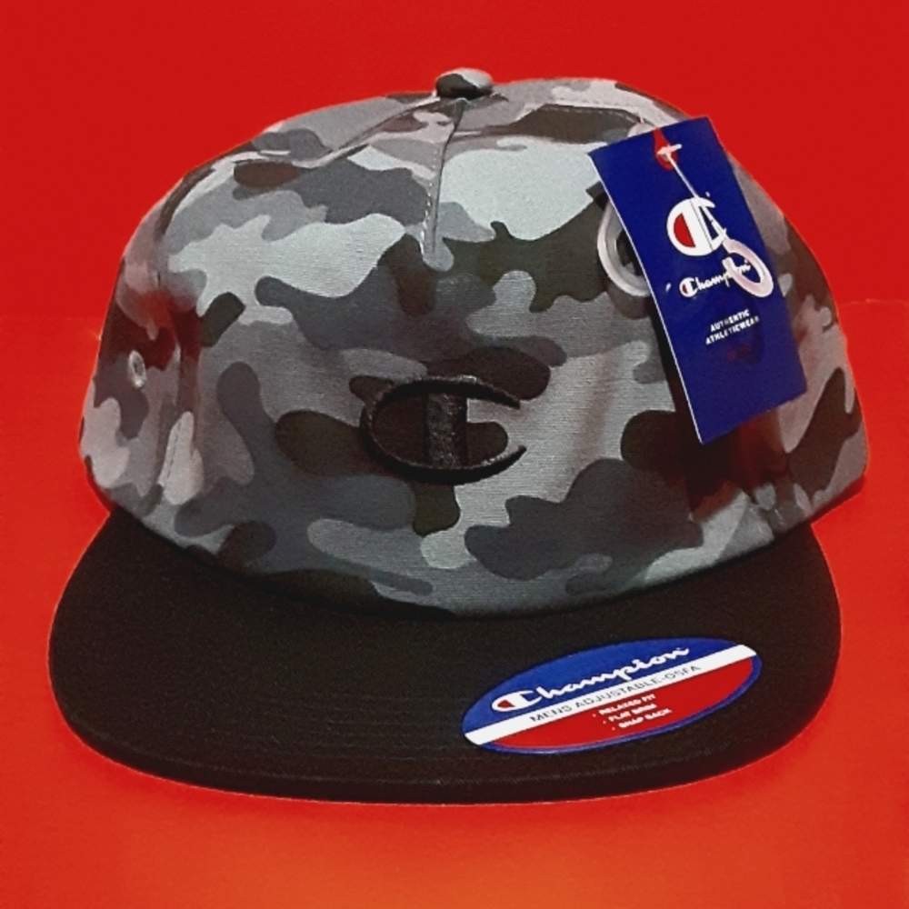 Champion snapback hat,brand new with tags